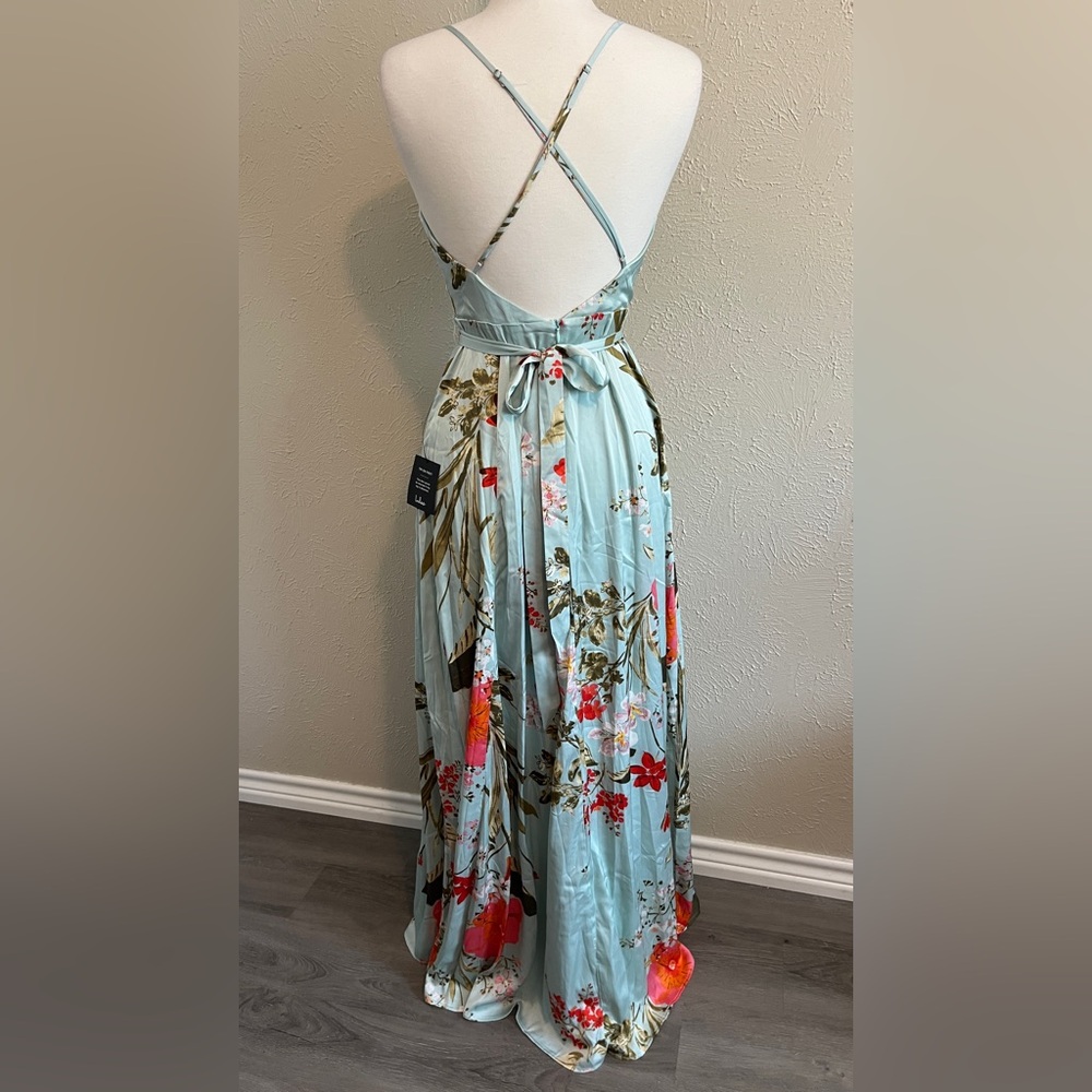 NWT Lulu's Sage Floral ‘Still the One’ Gown with Tie - Picture 8 of 11